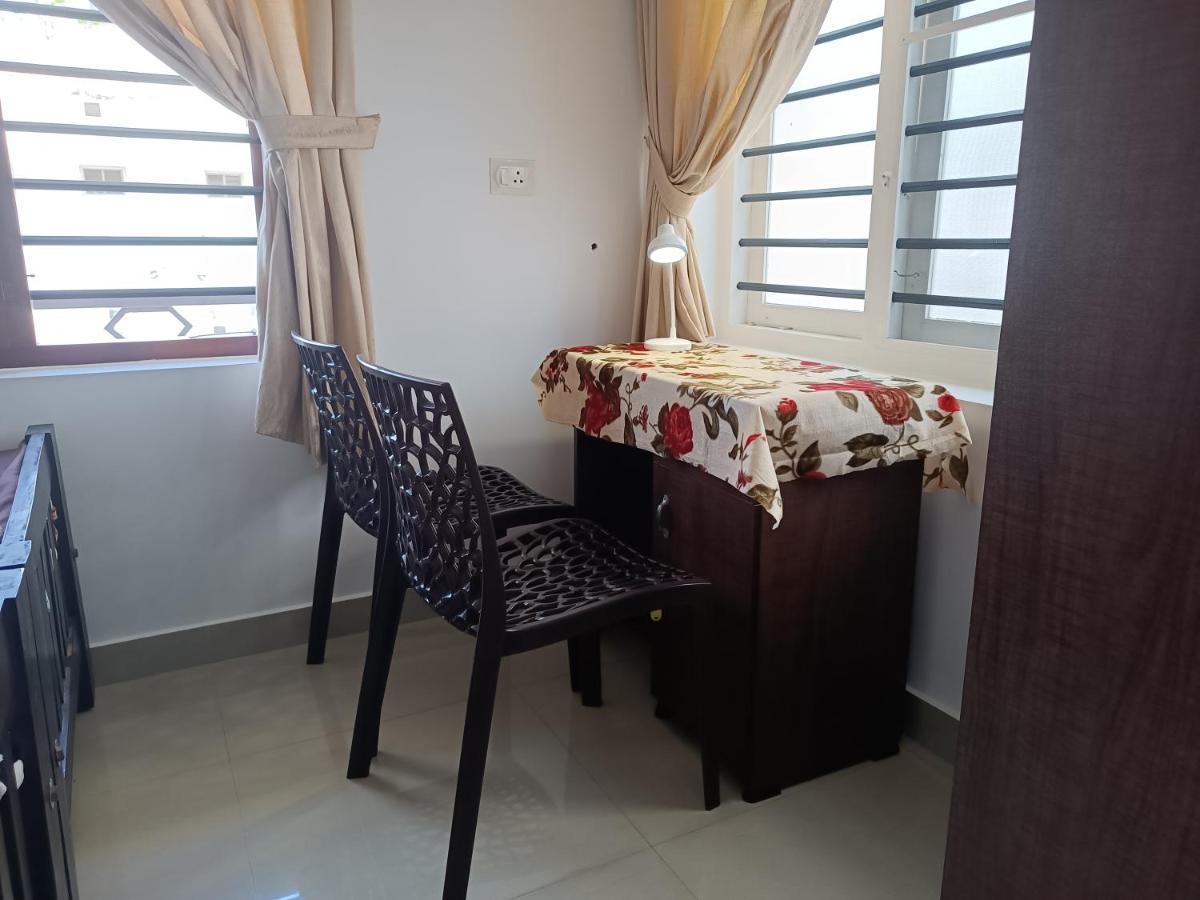 Prakriti Homestay Fortkochi Air Conditioned Rooms 외부 사진