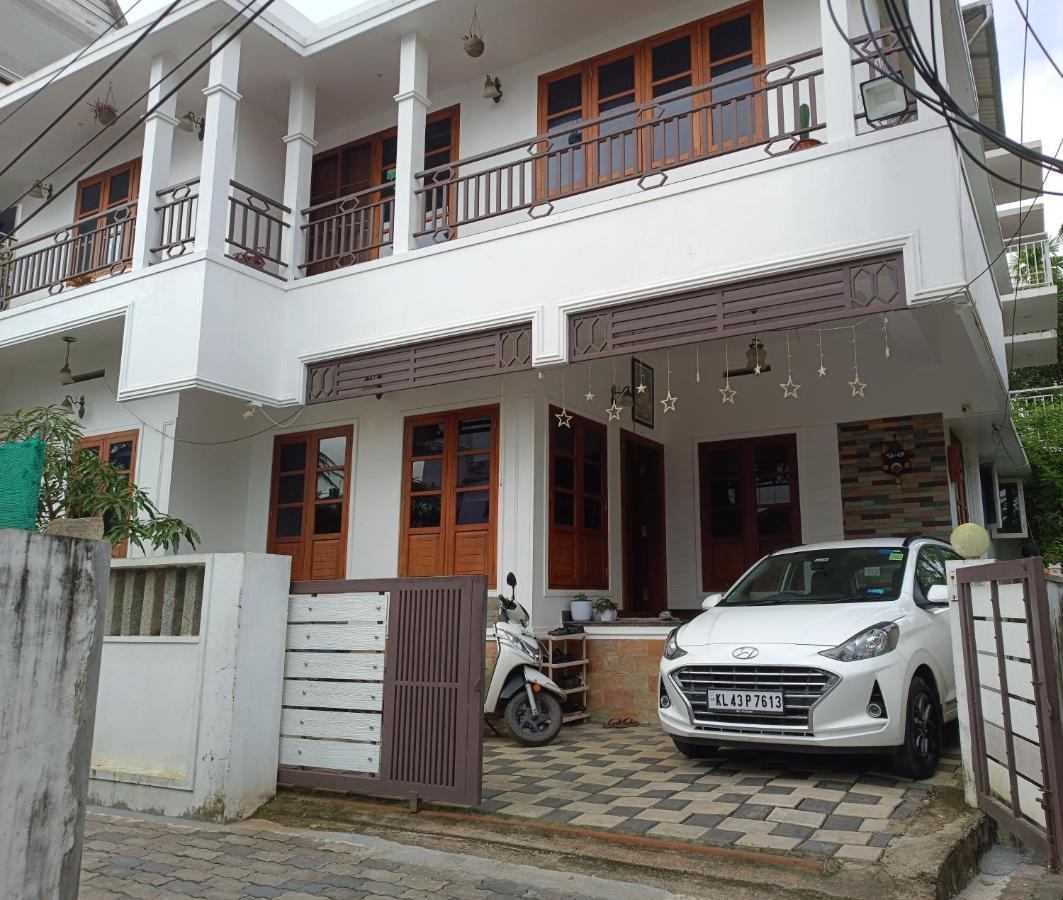 Prakriti Homestay Fortkochi Air Conditioned Rooms 외부 사진