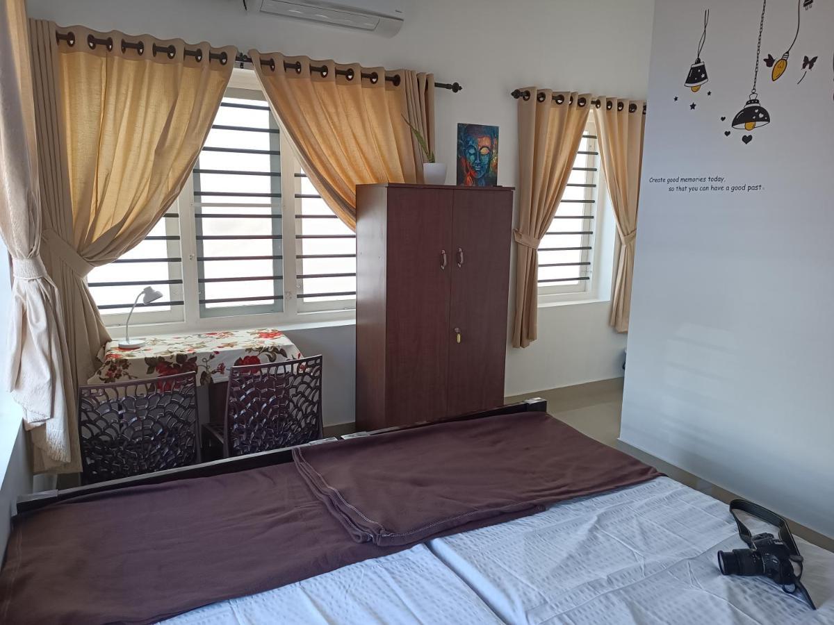 Prakriti Homestay Fortkochi Air Conditioned Rooms 외부 사진